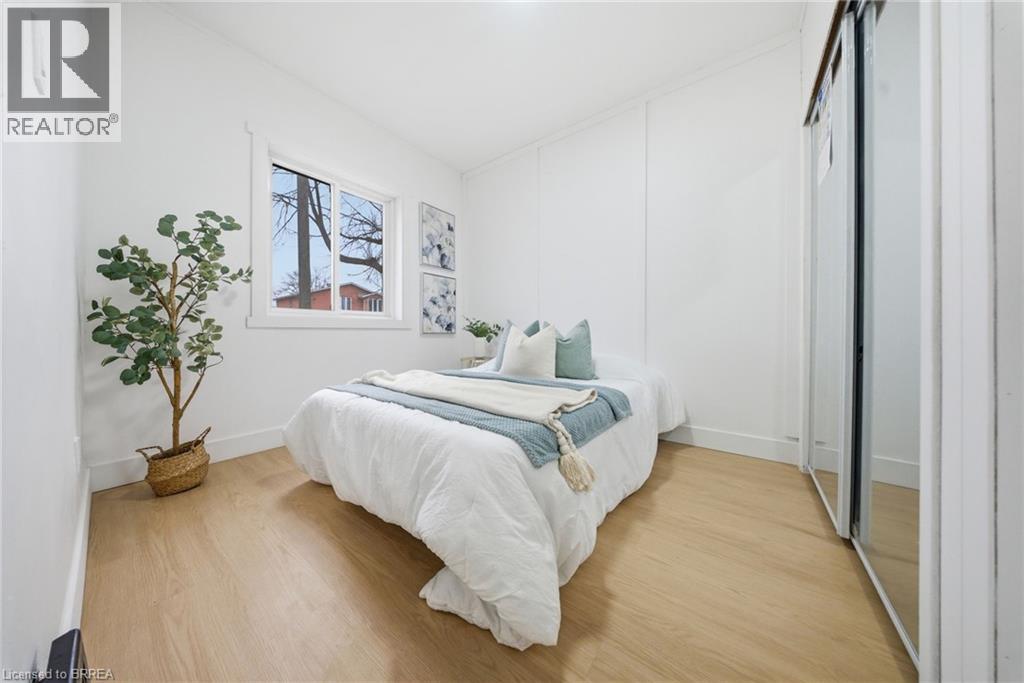 232 Grey Street, Brantford, Ontario  N3S 4W7 - Photo 13 - 40815045