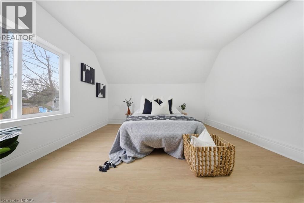 232 Grey Street, Brantford, Ontario  N3S 4W7 - Photo 17 - 40815045