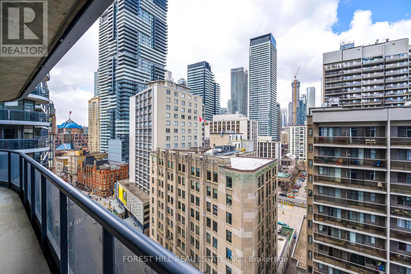 1607 - 25 Carlton Street, Toronto, Ontario  M5B 1L4 - Photo 12 - C12936868