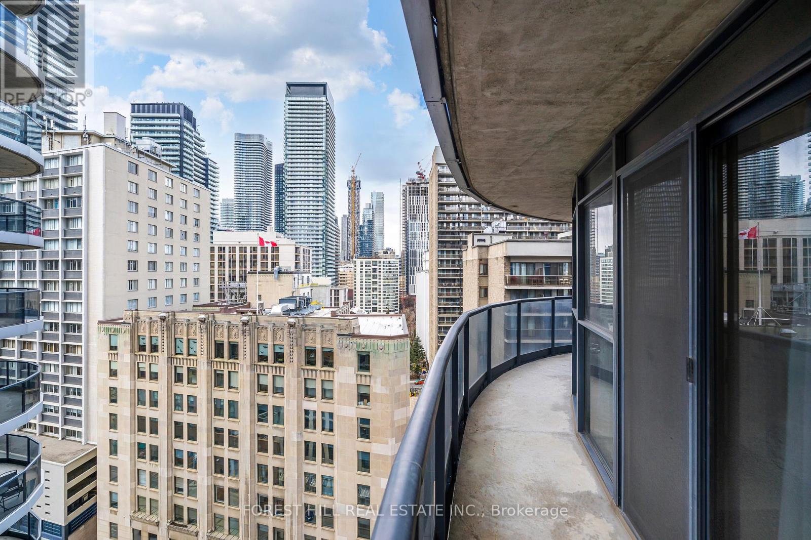 1607 - 25 Carlton Street, Toronto, Ontario  M5B 1L4 - Photo 13 - C12936868