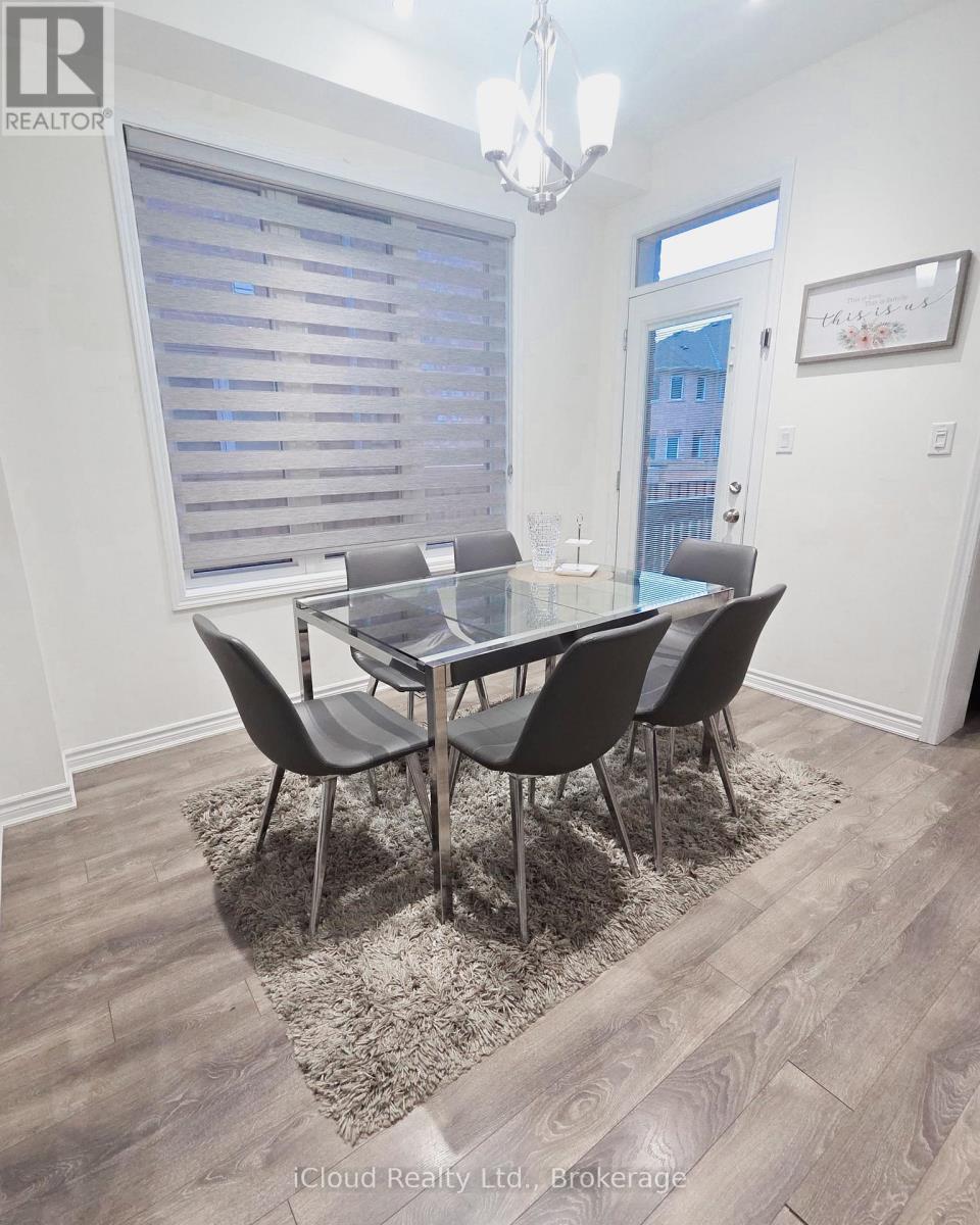 68 Phyllis Drive, Caledon, Ontario L7C 4E2 - Photo 7 - W12936634