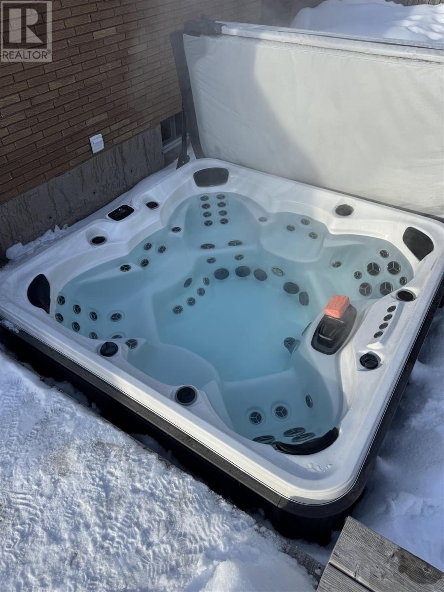 36 Oakbine Ave, Sault Ste. Marie, Ontario  P6B 4A1 - Photo 34 - SM260546