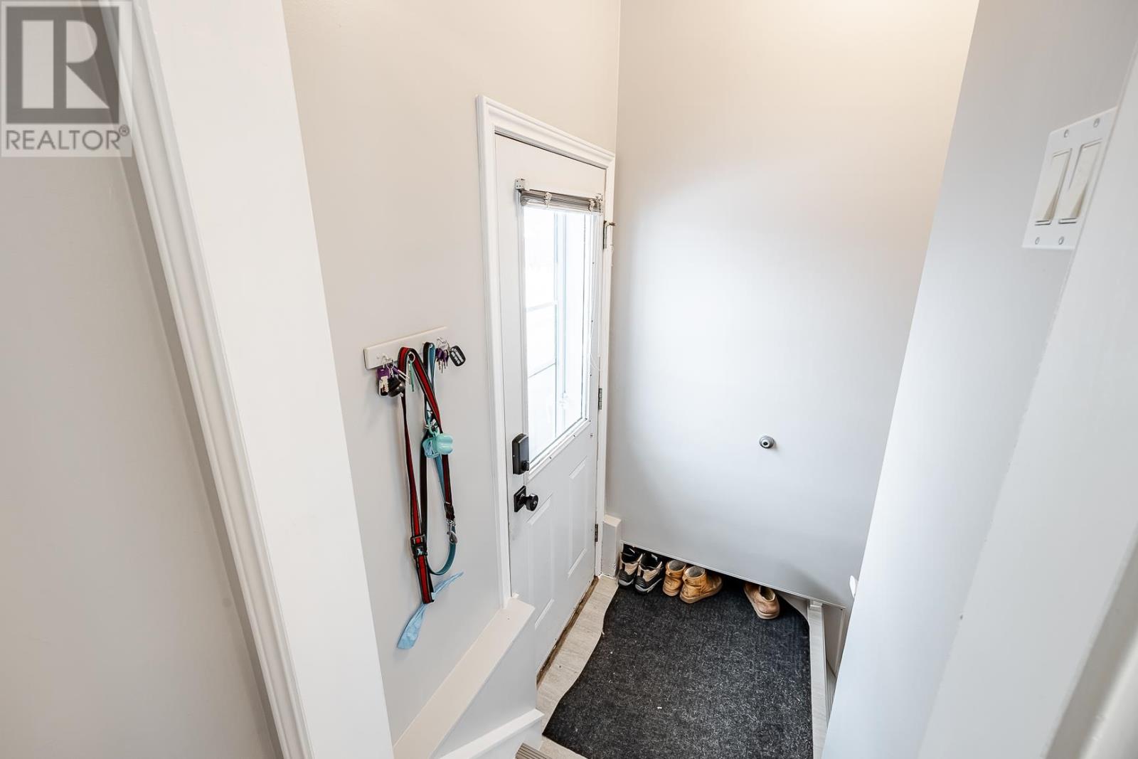 36 Oakbine Ave, Sault Ste. Marie, Ontario  P6B 4A1 - Photo 6 - SM260546