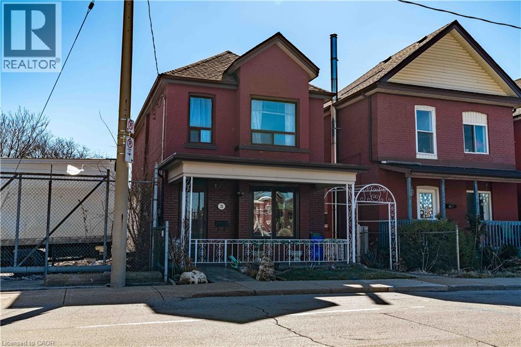 20 Milton Avenue, Hamilton, Ontario  L8L 6E6 - Photo 2 - 40815857