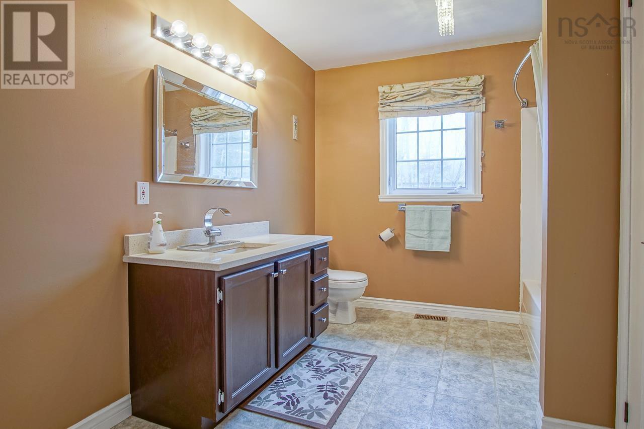 2009 Langille Drive, Kings County, Nova Scotia  B4R 1C3 - Photo 10 - 202605885