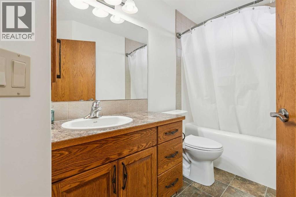 10 Speargrass Boulevard, Carseland, Alberta  T0J 0M0 - Photo 14 - A2273870