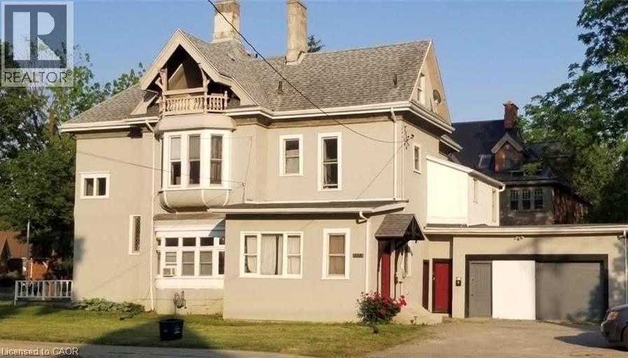 448 W KING Street W, Chatham, Ontario