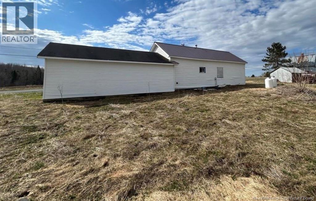 157 Mechanic Street, Bath, New Brunswick  E7J 1G9 - Photo 9 - NB136160