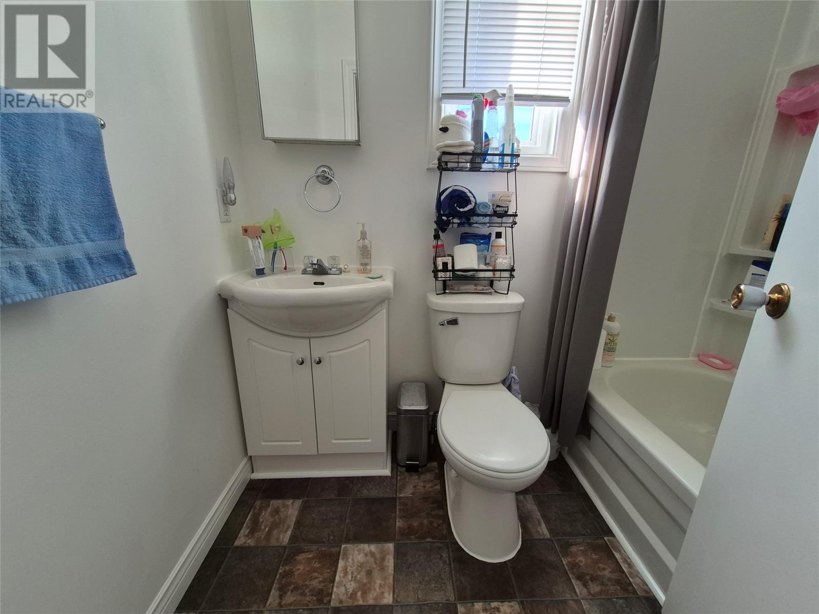 31 Smallwood Drive, Grand Falls-Windsor, Newfoundland & Labrador  A2B 1G5 - Photo 8 - 1295690