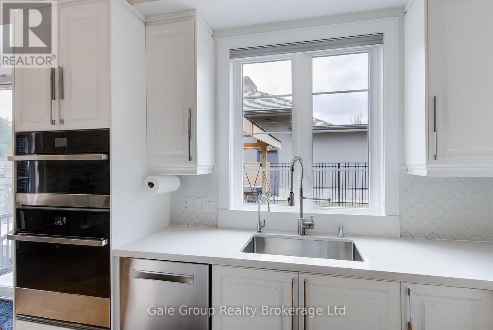 301 Somme Street, Woodstock, Ontario  N4T 0K3 - Photo 15 - X12938392