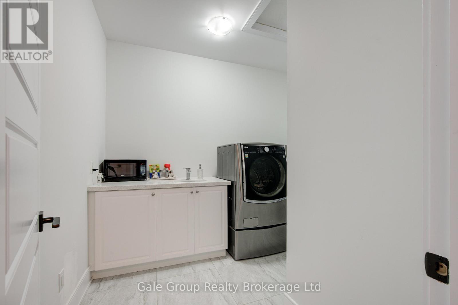 301 Somme Street, Woodstock, Ontario  N4T 0K3 - Photo 23 - X12938392