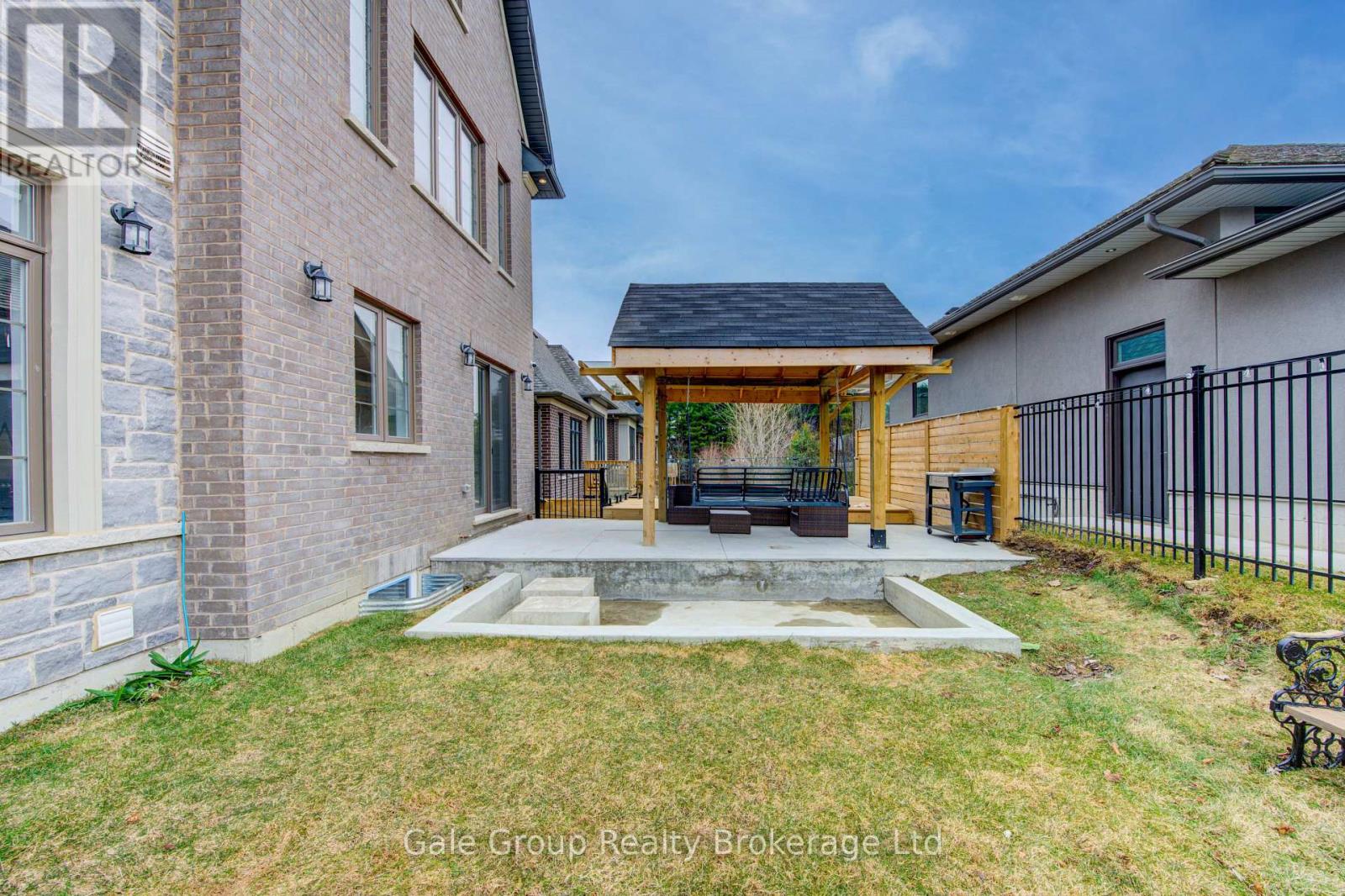 301 Somme Street, Woodstock, Ontario  N4T 0K3 - Photo 33 - X12938392