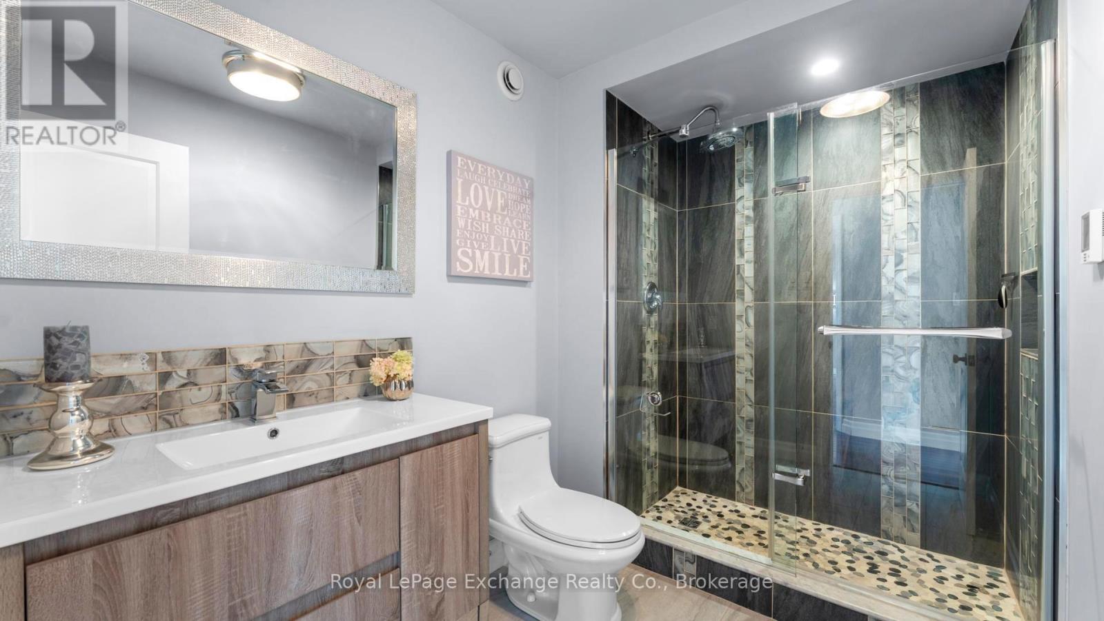 556 Hunter Street, Kincardine, Ontario N2Z 0B2 - Photo 33 - X12938336