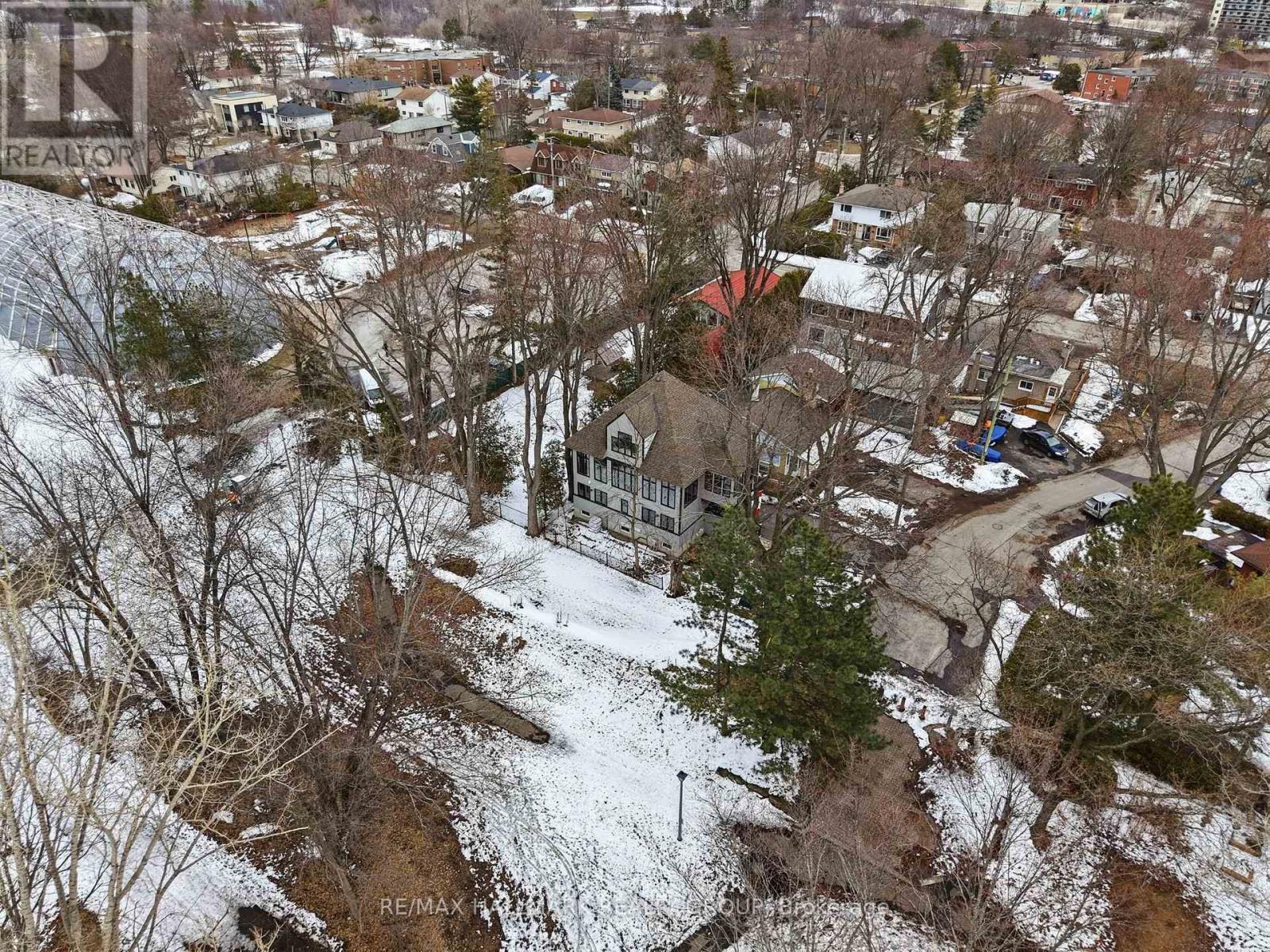 53 Scrivens Street, Ottawa, Ontario  K2B 8M6 - Photo 42 - X12926124