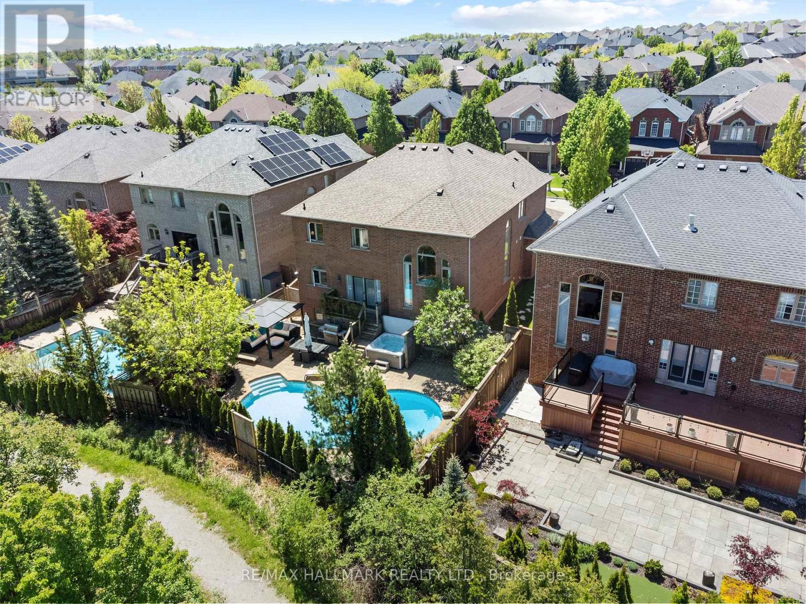 2431 Meadowridge Drive, Oakville, Ontario  L6H 7R3 - Photo 45 - W12870888