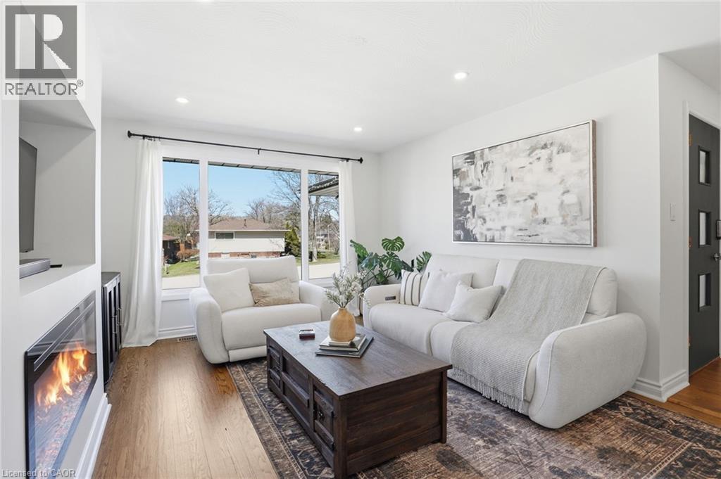 84 Pleasant Avenue, Dundas, Ontario  L9H 3T4 - Photo 7 - 40816330