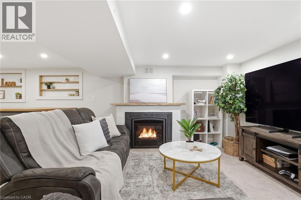 84 Pleasant Avenue, Dundas, Ontario  L9H 3T4 - Photo 36 - 40816330