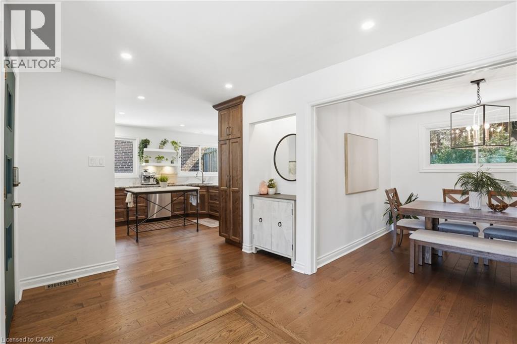 84 Pleasant Avenue, Dundas, Ontario  L9H 3T4 - Photo 10 - 40816330