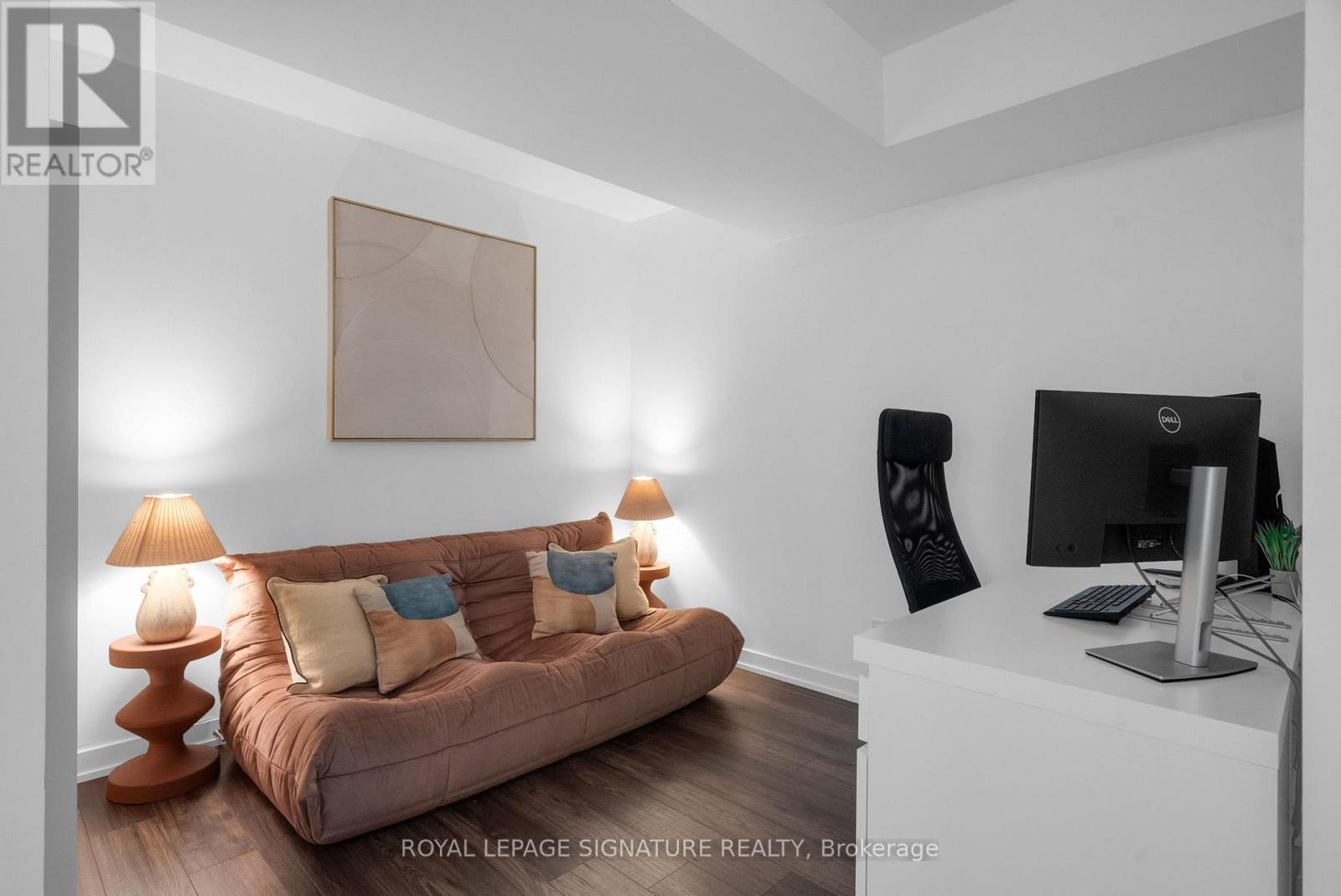 8 - 106 Varna Drive, Toronto, Ontario  M6A 0C8 - Photo 6 - C12938338