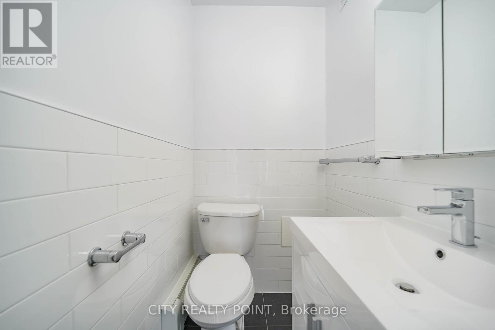 2510 - 666 Spadina Avenue, Toronto, Ontario  M5S 2H8 - Photo 14 - C12938342