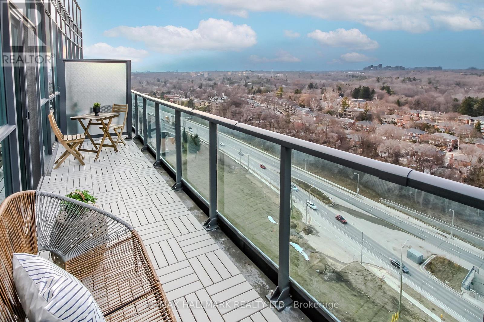 Ph2 - 35 Brian Peck Crescent, Toronto, Ontario  M4G 0A5 - Photo 23 - C12938394