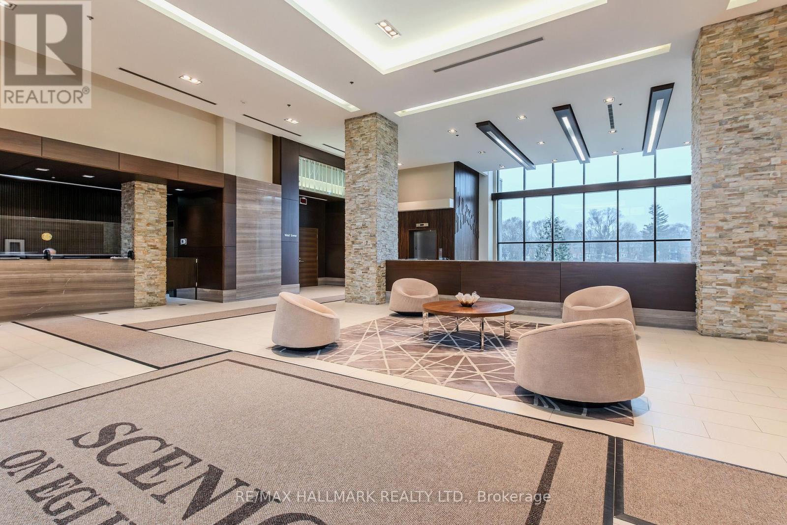 Ph2 - 35 Brian Peck Crescent, Toronto, Ontario  M4G 0A5 - Photo 36 - C12938394