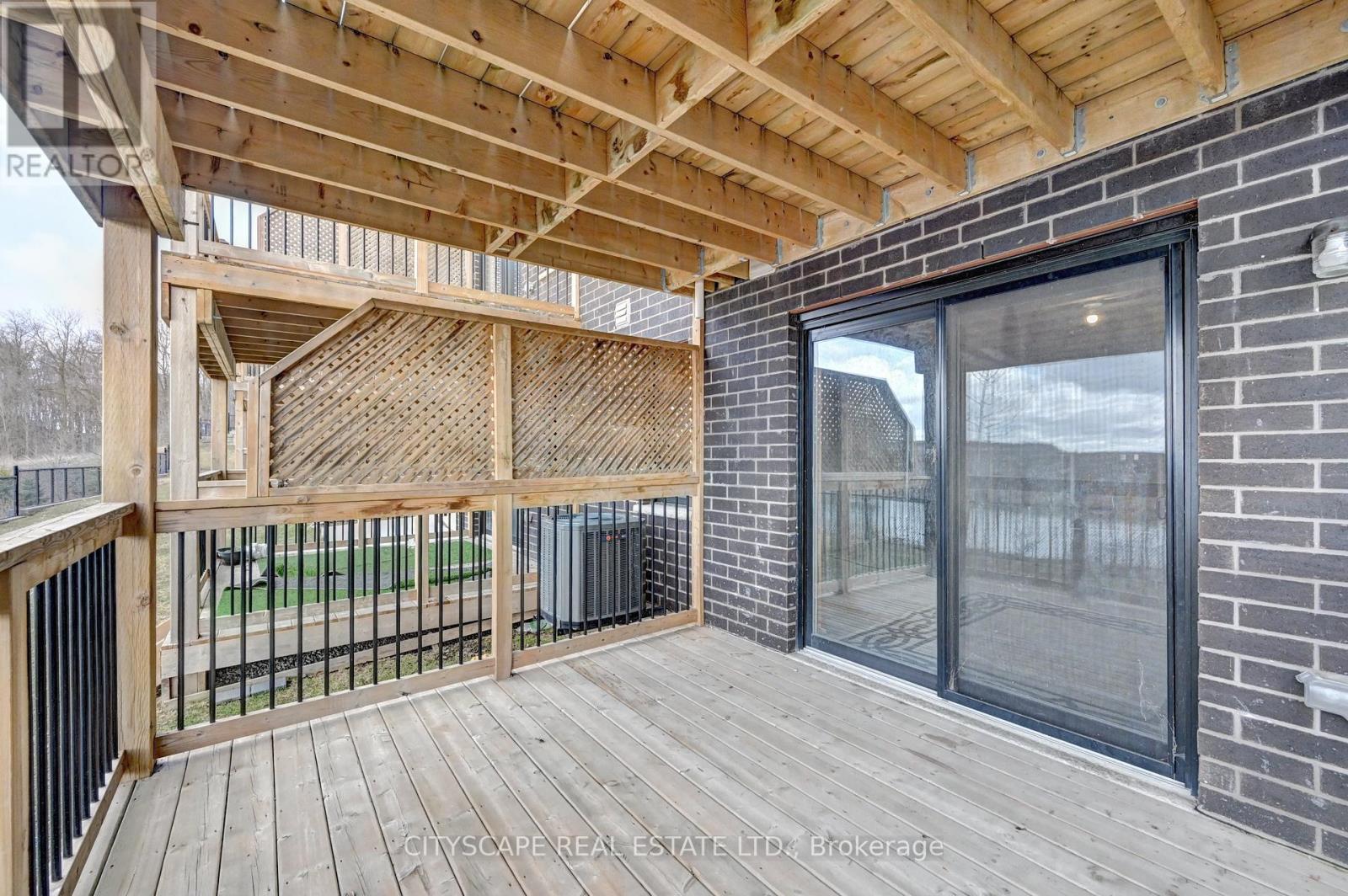 35 Woodedge Circle, Kitchener, Ontario  N2R 0P8 - Photo 39 - X12930206