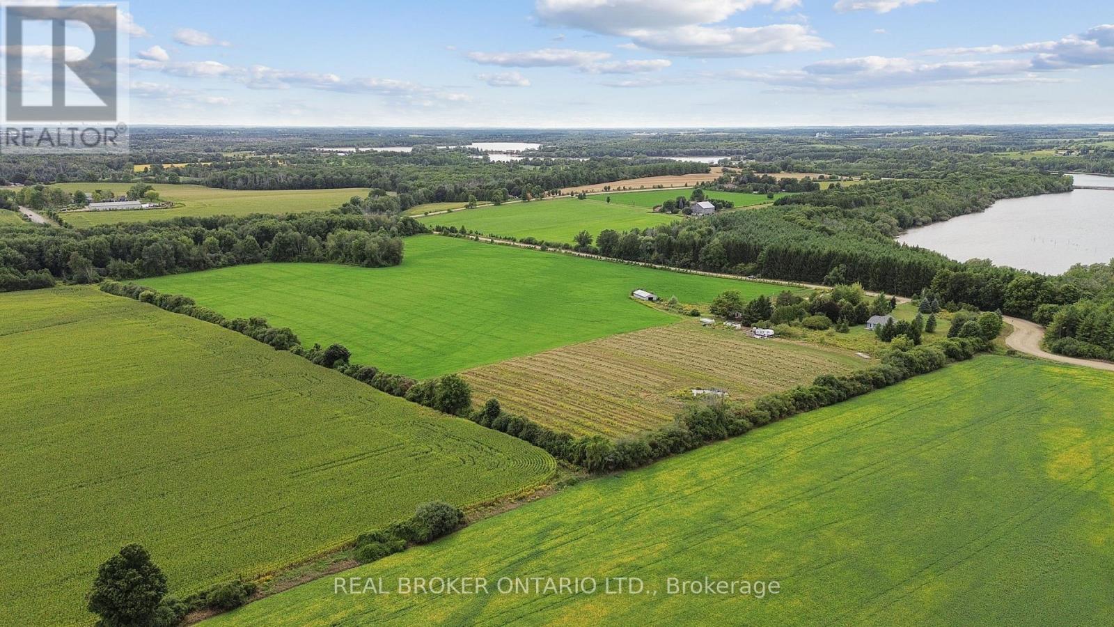 8033 Sideroad 10, Guelph/eramosa, Ontario  N1H 6J1 - Photo 12 - X12446716