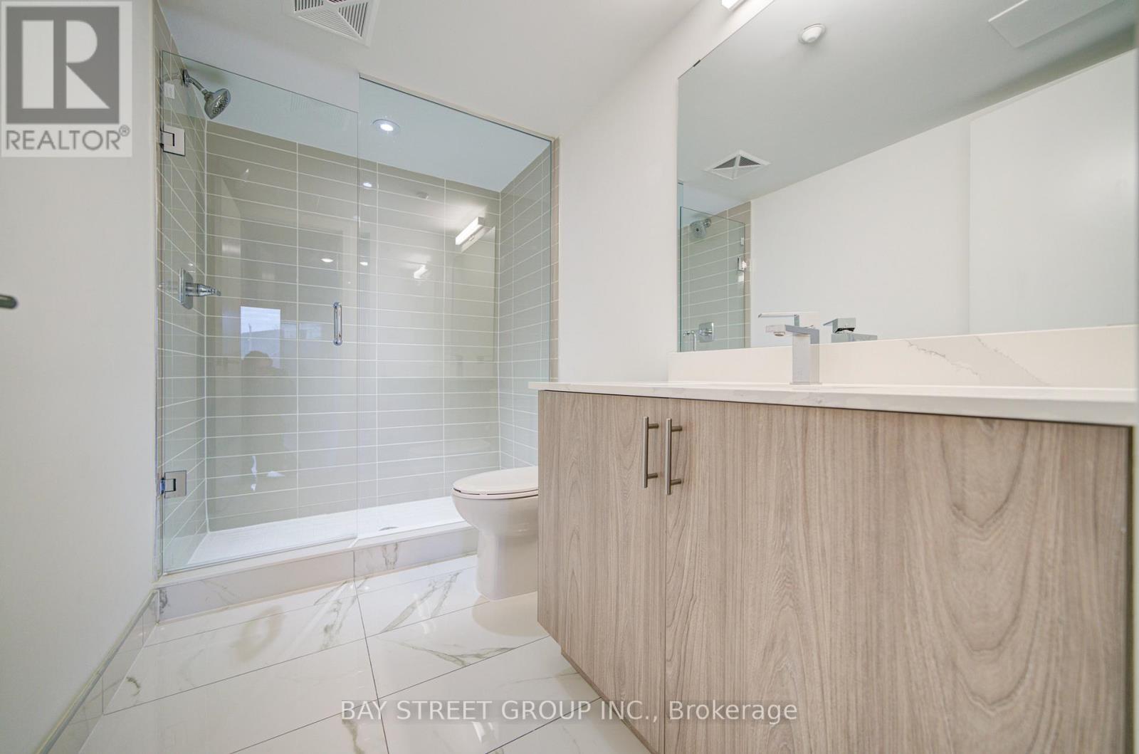 7 - 1479 O'connor Drive, Toronto, Ontario  M4B 0A7 - Photo 19 - E12938358