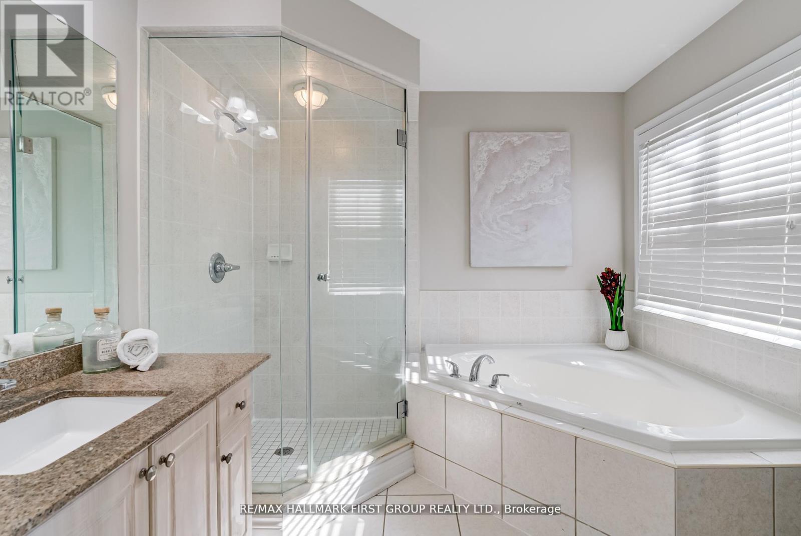 35 Elliottglen Drive, Ajax (Northeast Ajax), Ontario  L1Z 0H1 - Photo 21 - E12938364