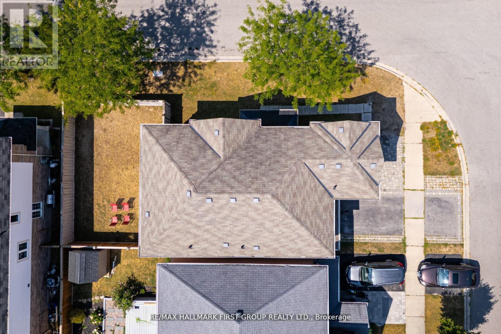 35 Elliottglen Drive, Ajax (Northeast Ajax), Ontario  L1Z 0H1 - Photo 4 - E12938364