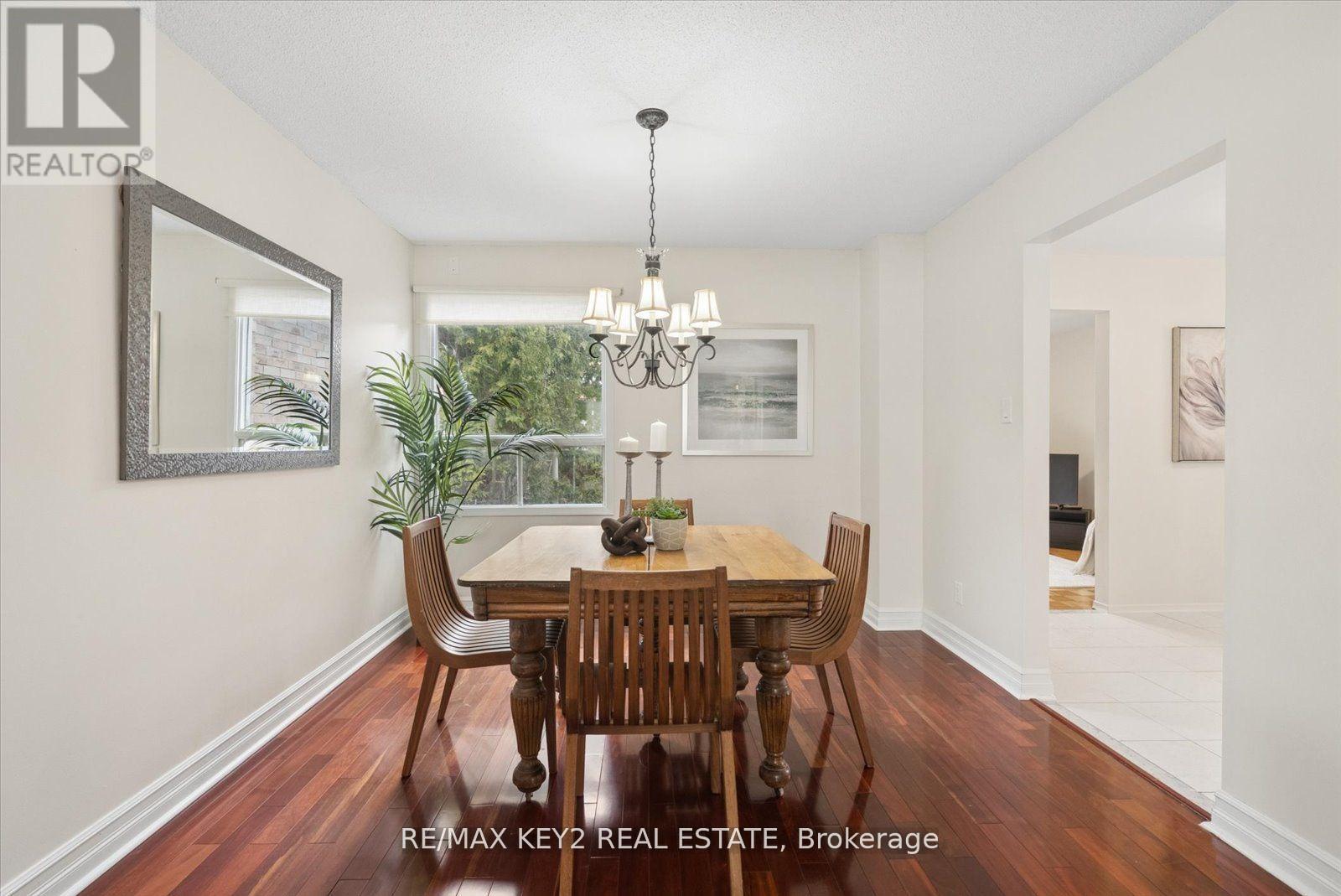 54 Silbury Drive, Toronto, Ontario  M1V 2P3 - Photo 10 - E12938408