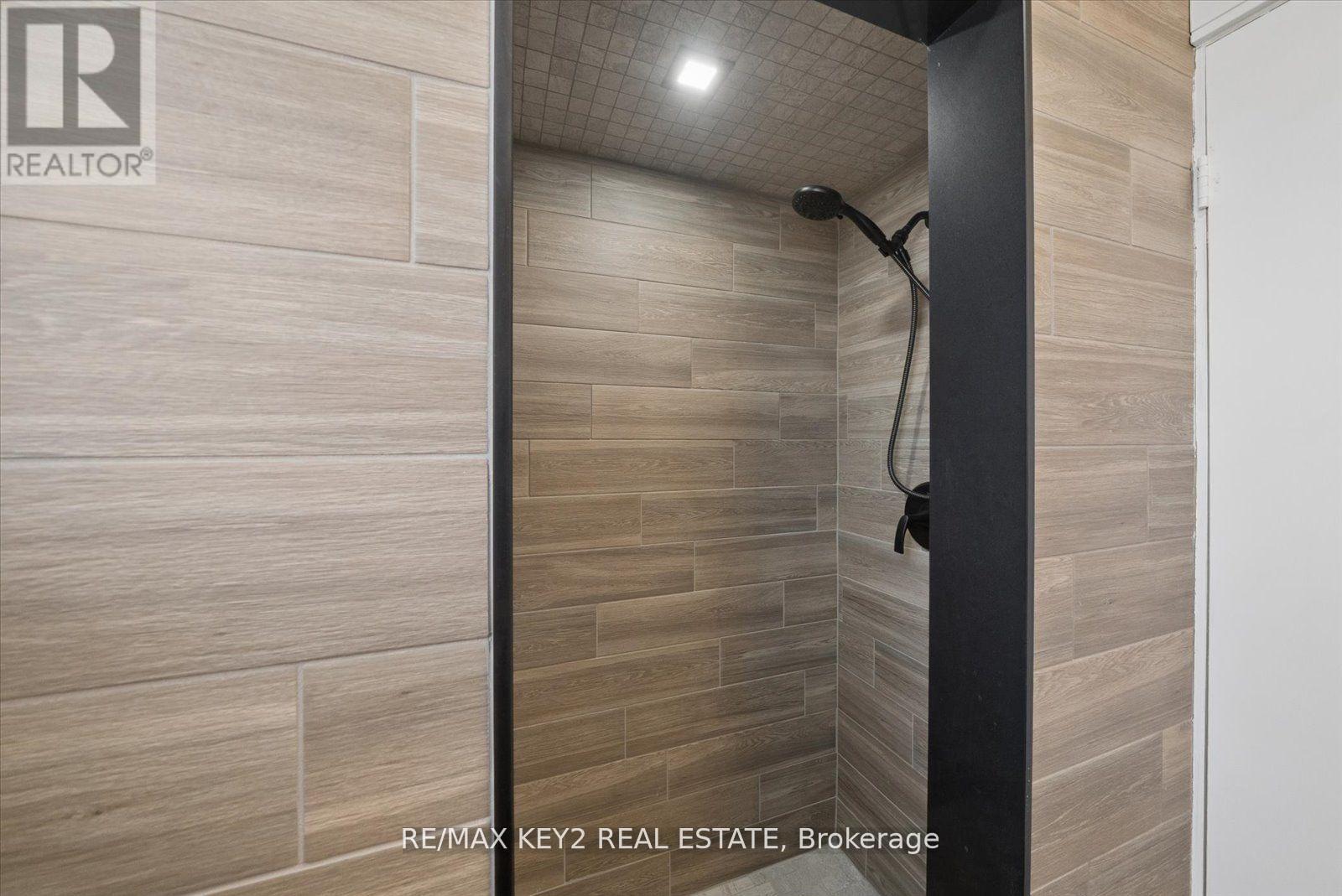 54 Silbury Drive, Toronto, Ontario  M1V 2P3 - Photo 25 - E12938408