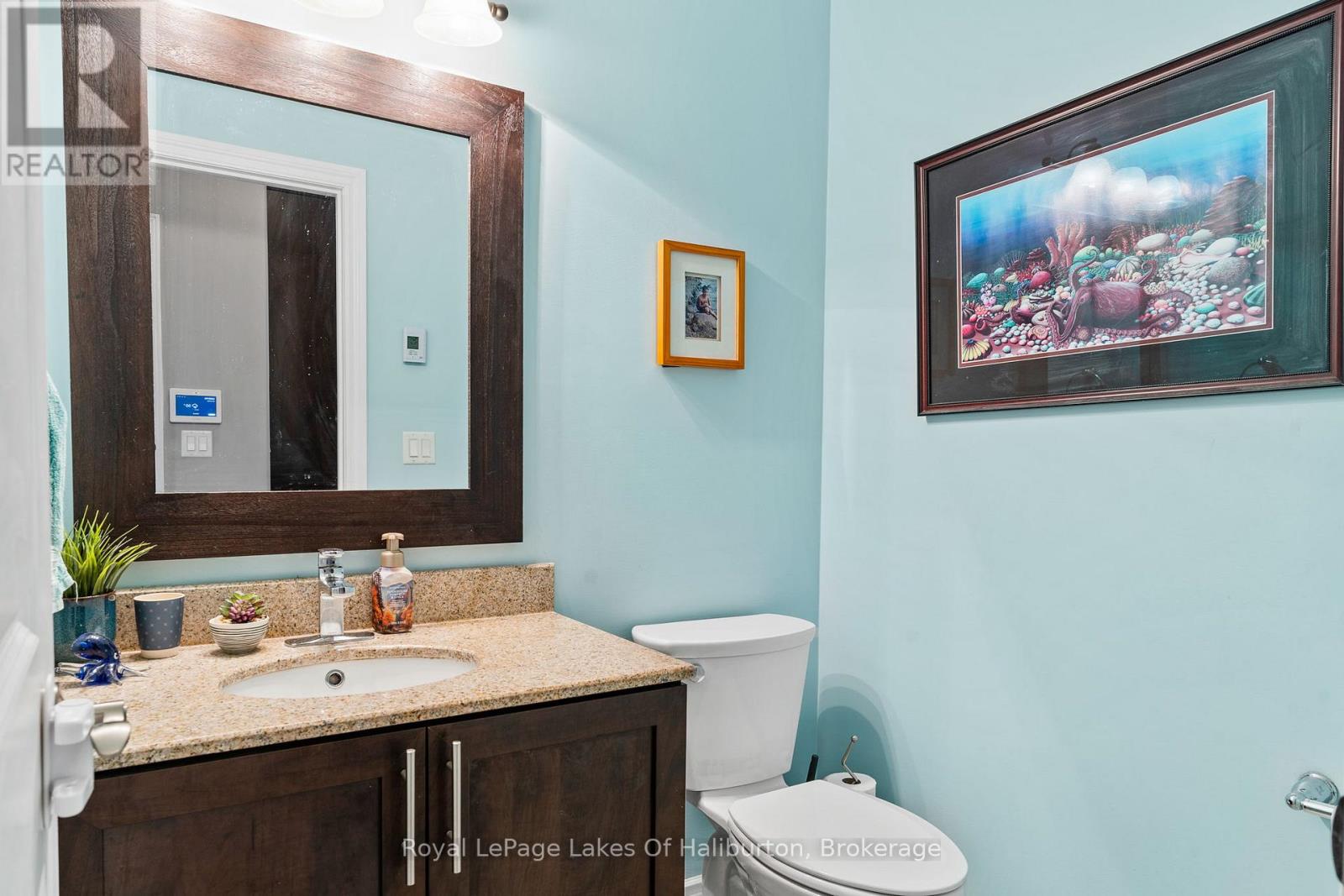 9 Webb Circle, Dysart Et Al, Ontario K0M 1S0 - Photo 19 - X12475965