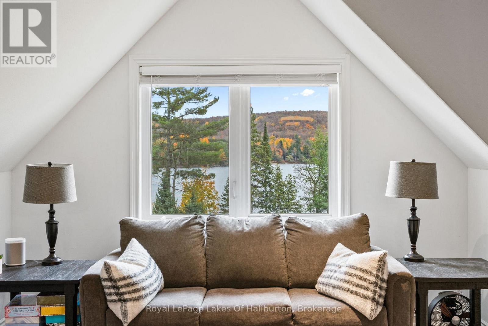 9 Webb Circle, Dysart Et Al, Ontario K0M 1S0 - Photo 21 - X12475965