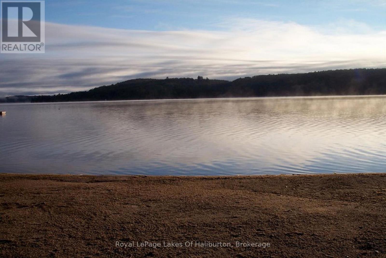 9 Webb Circle, Dysart Et Al, Ontario K0M 1S0 - Photo 38 - X12475965