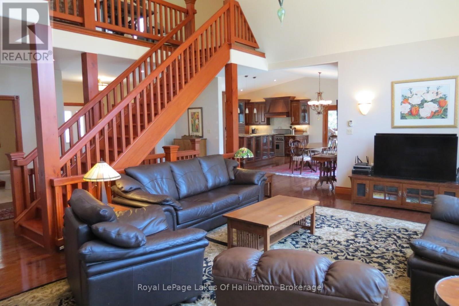 1130 Parsons Road, Dysart Et Al, Ontario  K0M 1S0 - Photo 11 - X12865928