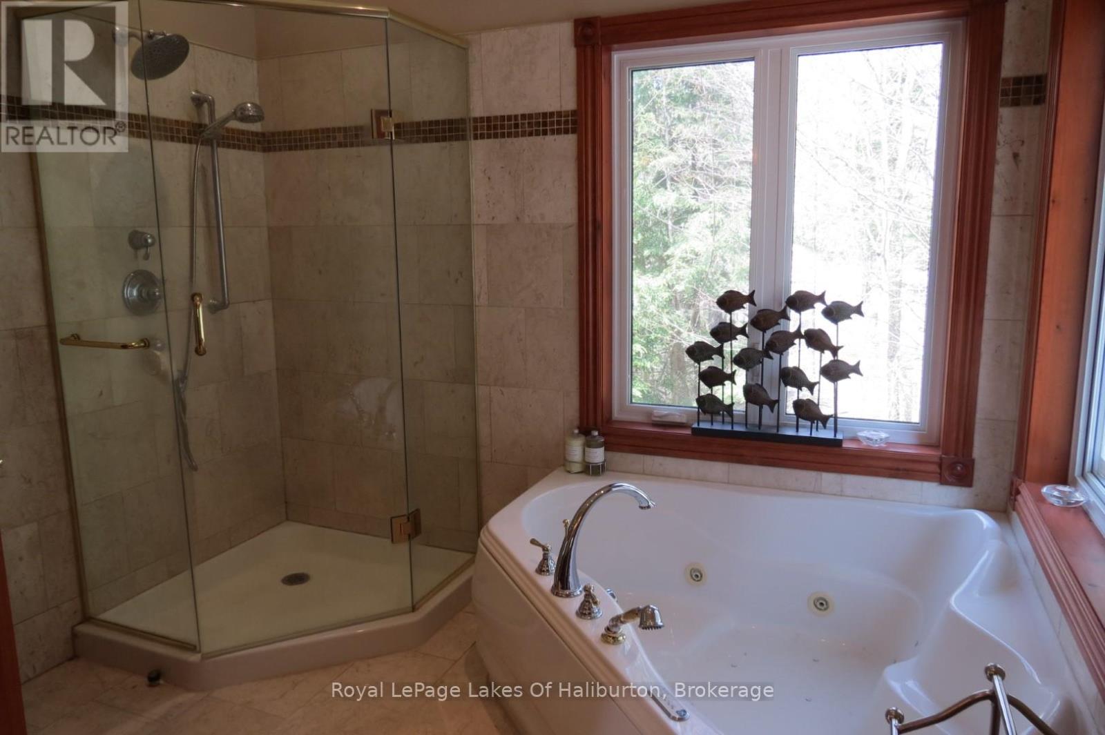 1130 Parsons Road, Dysart Et Al, Ontario  K0M 1S0 - Photo 26 - X12865928