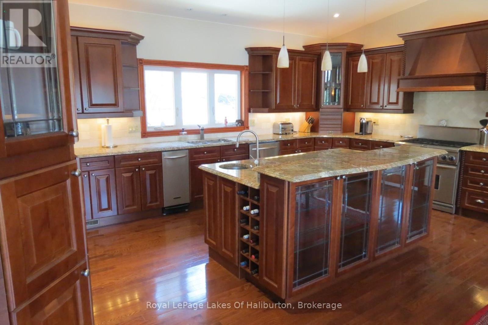 1130 Parsons Road, Dysart Et Al, Ontario  K0M 1S0 - Photo 13 - X12865928