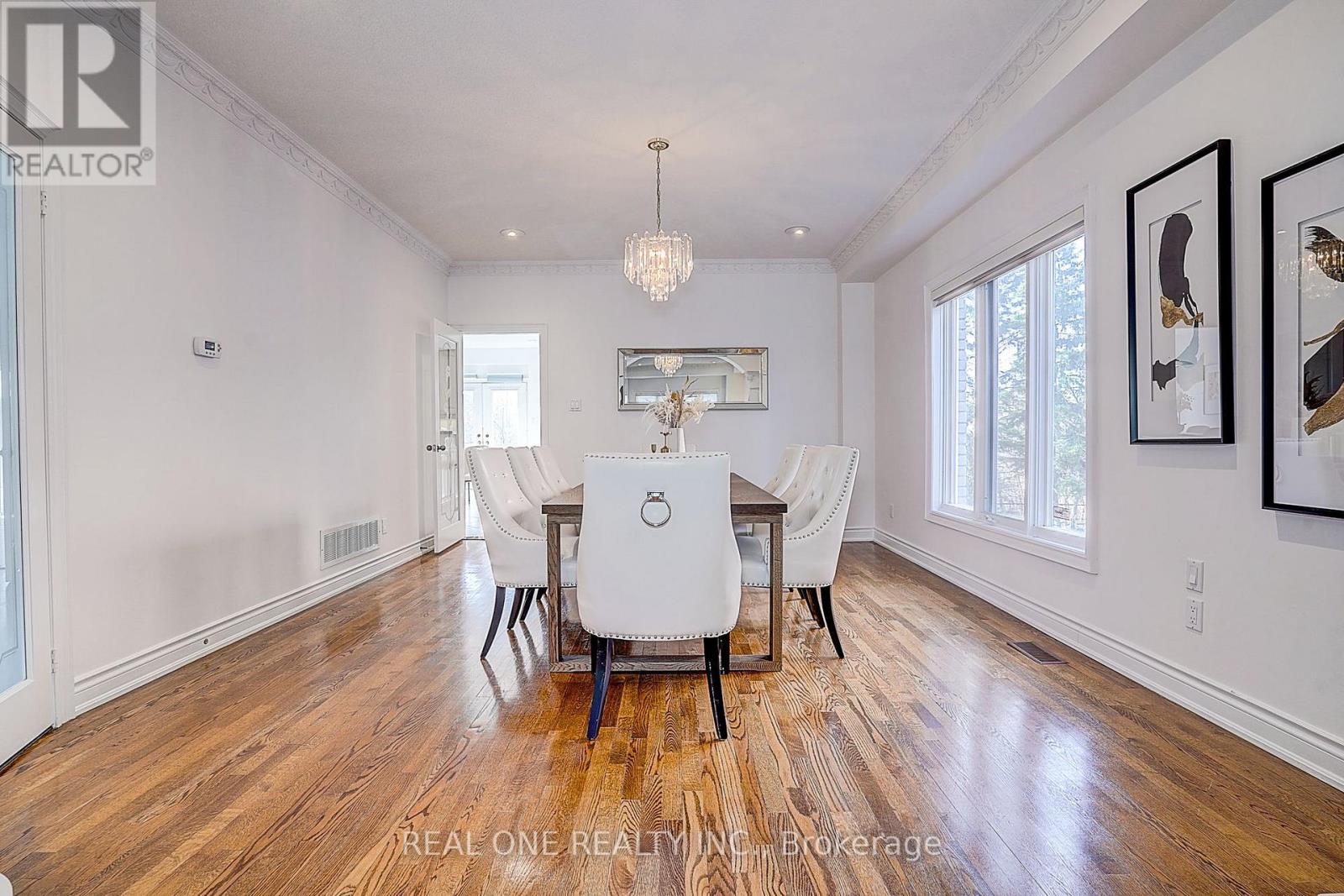 97 Springbrook Drive, Richmond Hill, Ontario  L4B 3P9 - Photo 11 - N12938328