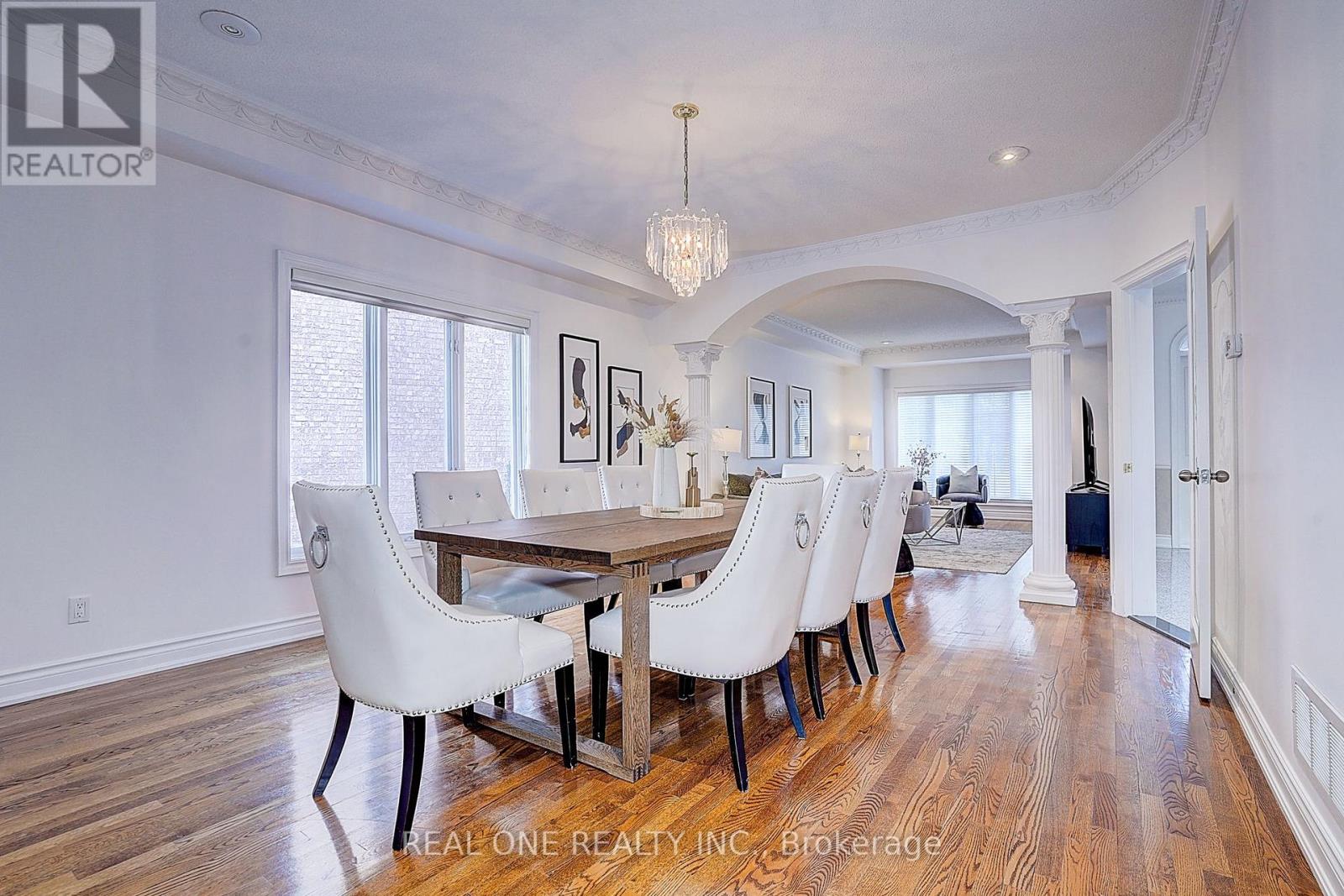 97 Springbrook Drive, Richmond Hill, Ontario  L4B 3P9 - Photo 13 - N12938328