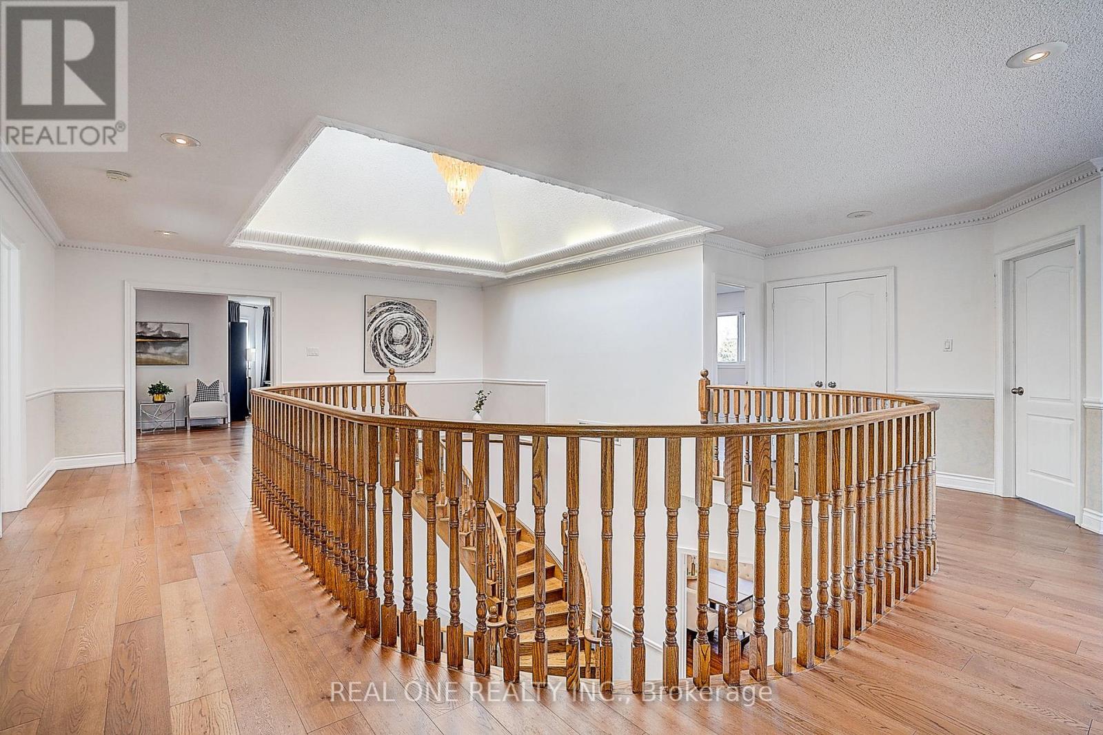 97 Springbrook Drive, Richmond Hill, Ontario  L4B 3P9 - Photo 23 - N12938328