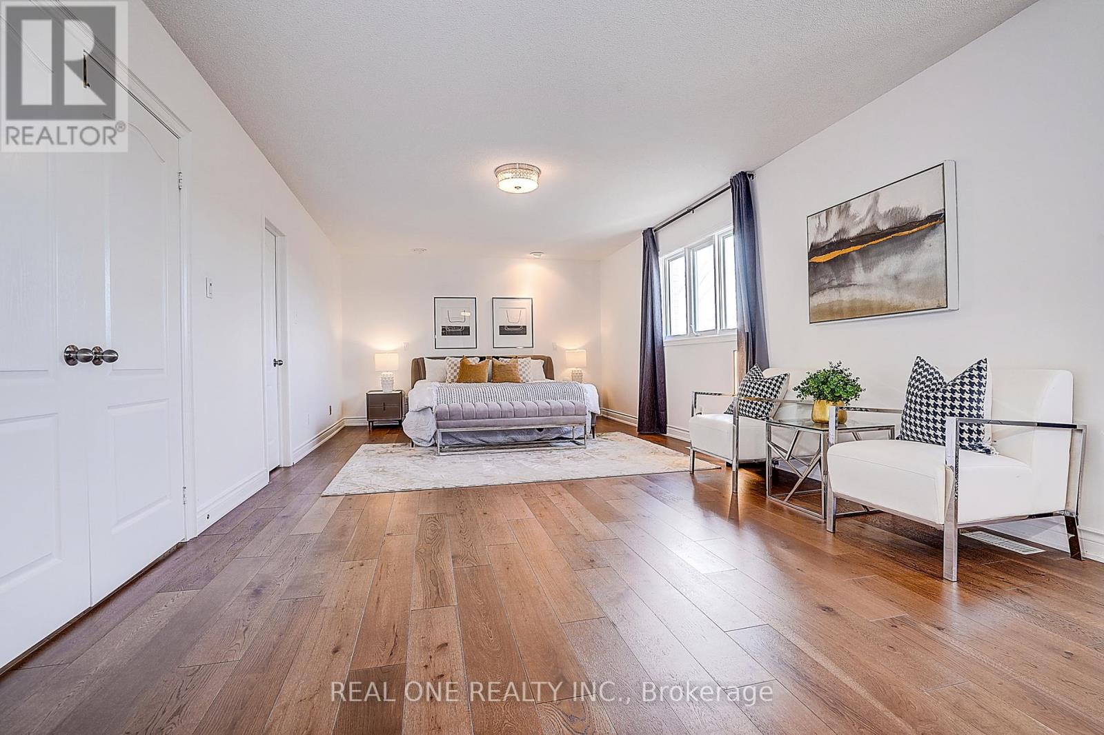 97 Springbrook Drive, Richmond Hill, Ontario  L4B 3P9 - Photo 26 - N12938328