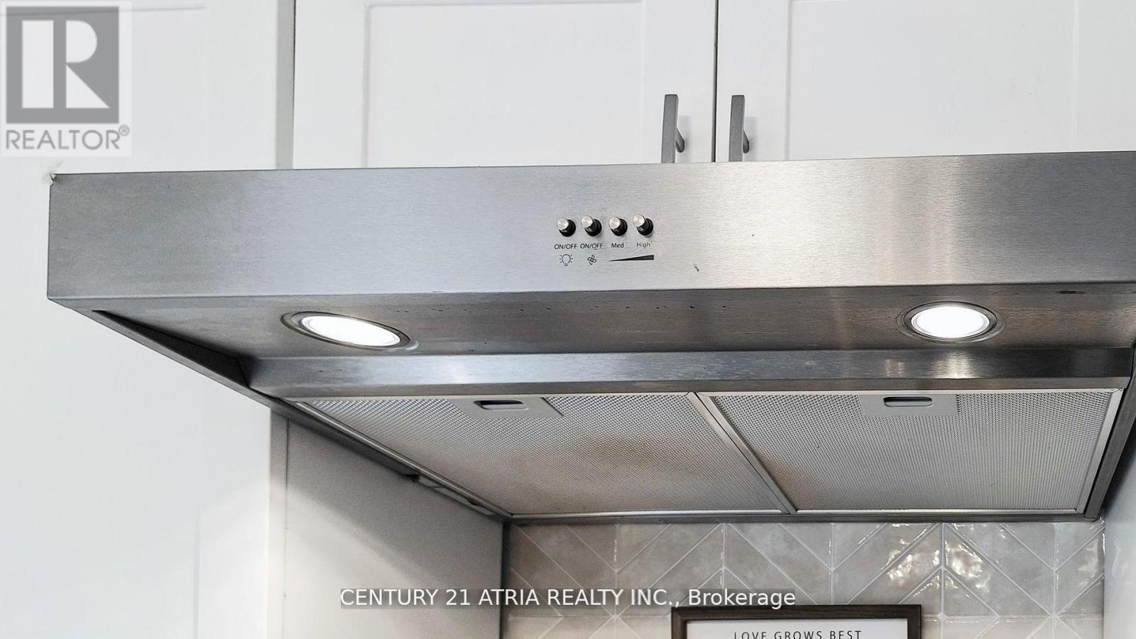 1166 Oriole Crescent, Innisfil, Ontario  L9S 2A9 - Photo 10 - N12938344