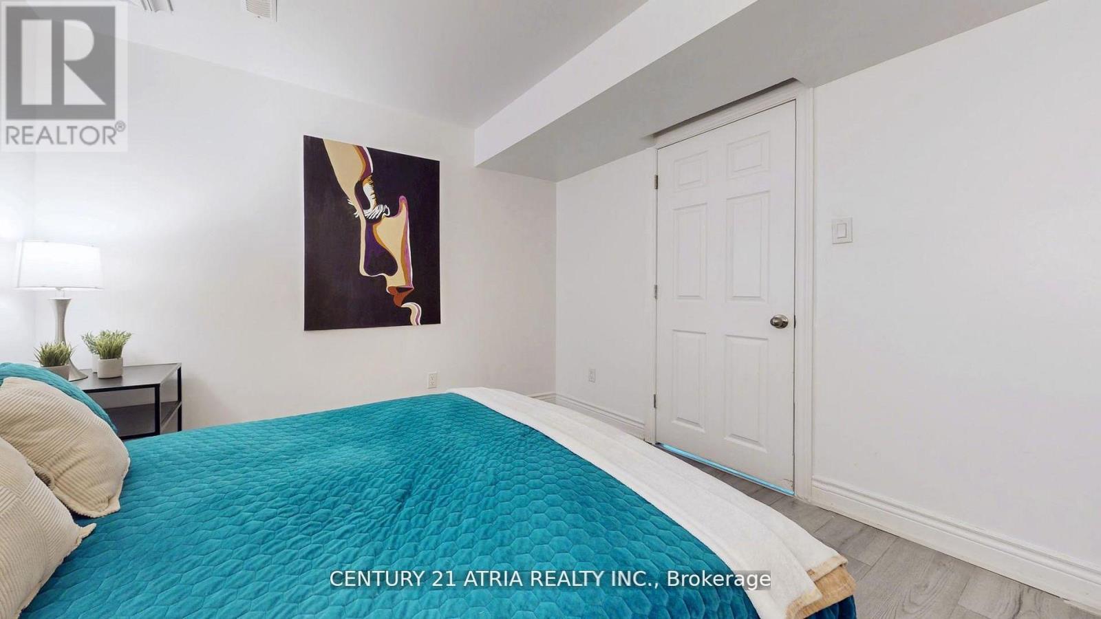 1166 Oriole Crescent, Innisfil, Ontario  L9S 2A9 - Photo 34 - N12938344