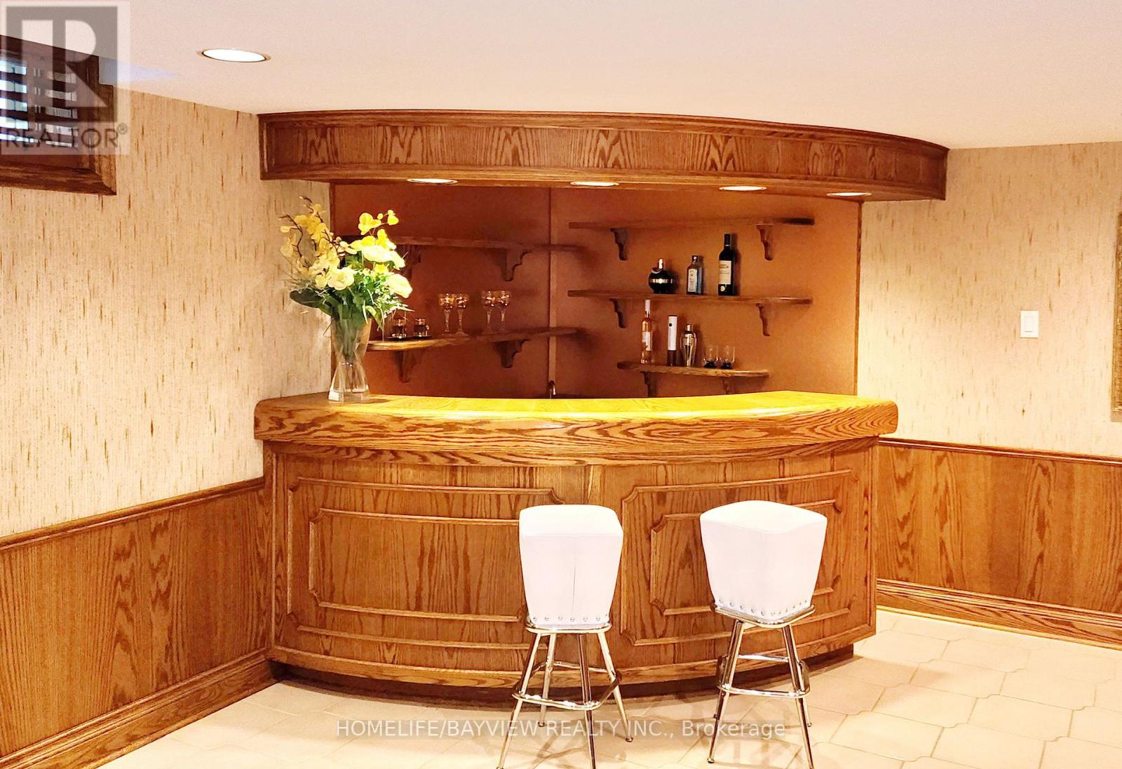 23 Arrowhead Drive, Vaughan, Ontario  L4L 4A4 - Photo 22 - N12938384