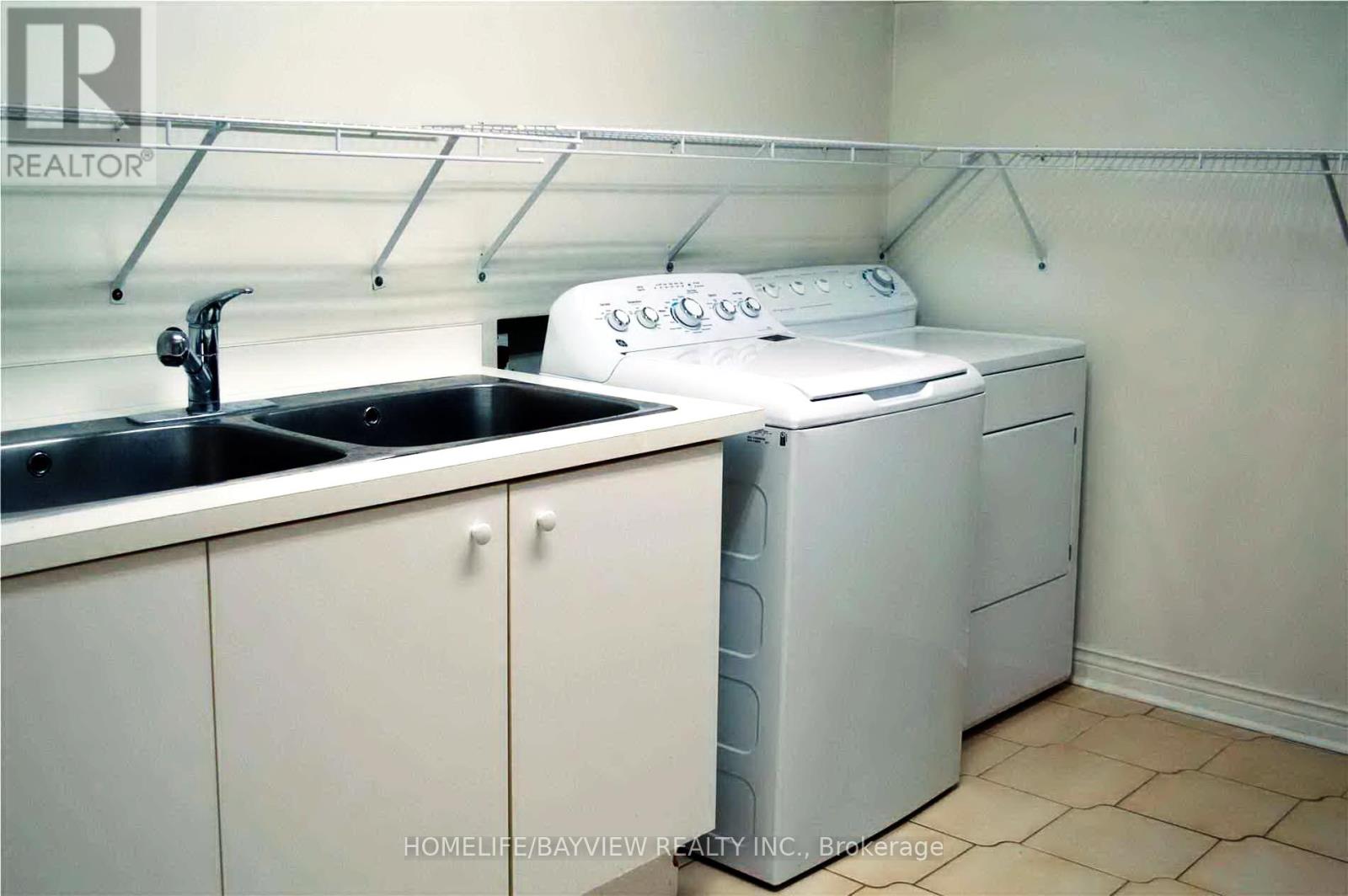 23 Arrowhead Drive, Vaughan, Ontario  L4L 4A4 - Photo 25 - N12938384