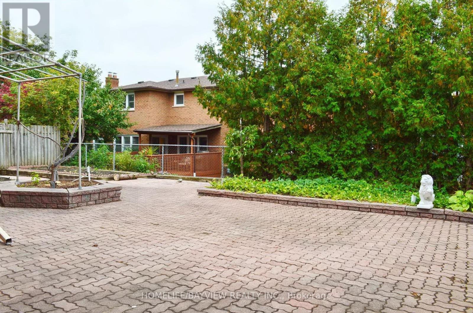 23 Arrowhead Drive, Vaughan, Ontario  L4L 4A4 - Photo 27 - N12938384