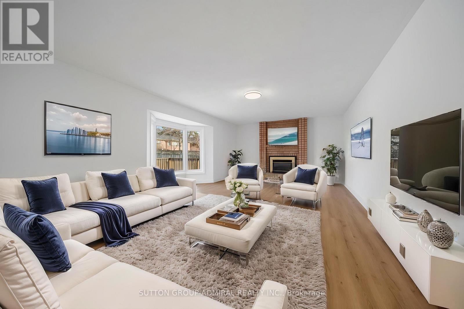 295 Fifth Avenue, Vaughan, Ontario  L4L 7A8 - Photo 17 - N12938404