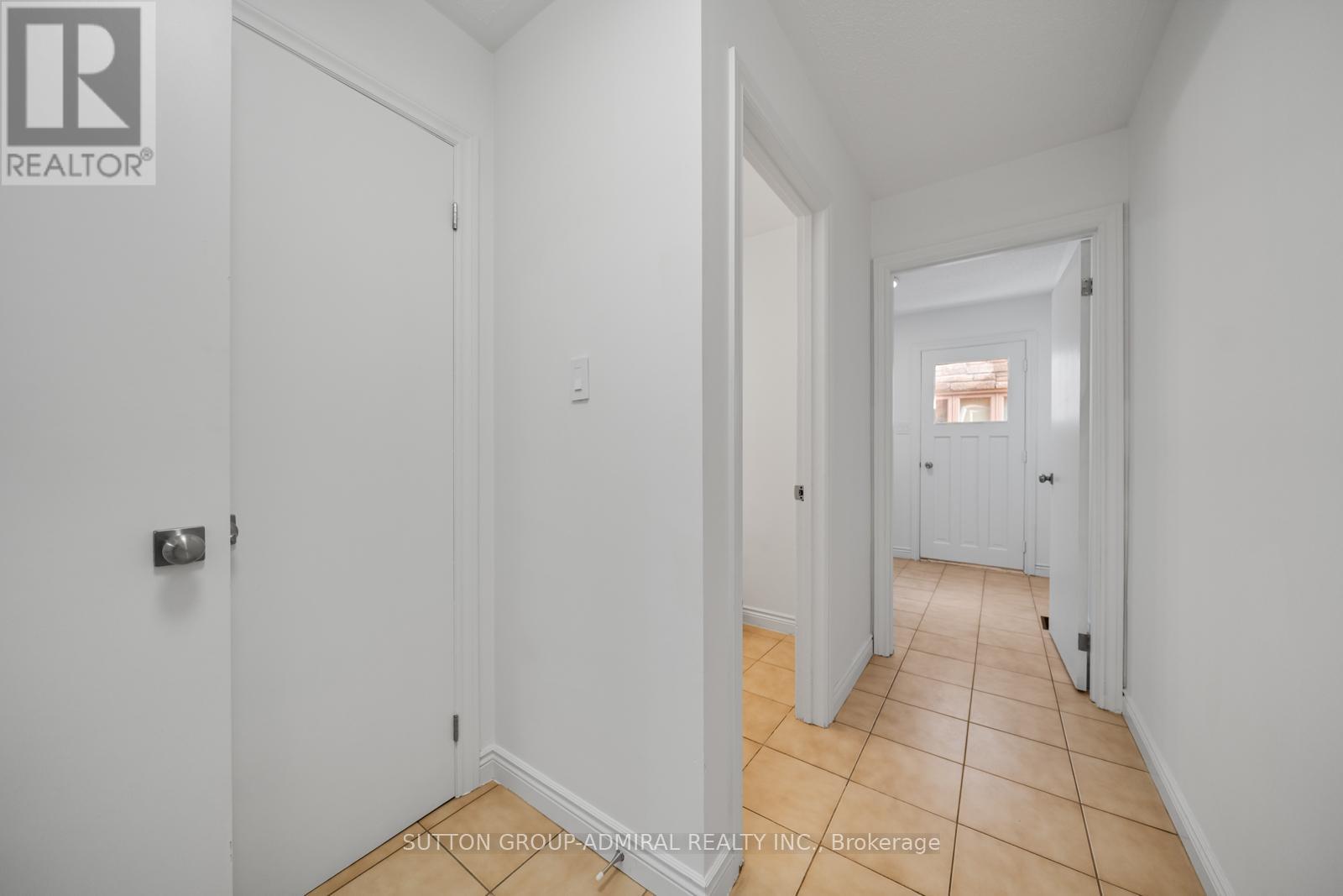 295 Fifth Avenue, Vaughan, Ontario  L4L 7A8 - Photo 19 - N12938404